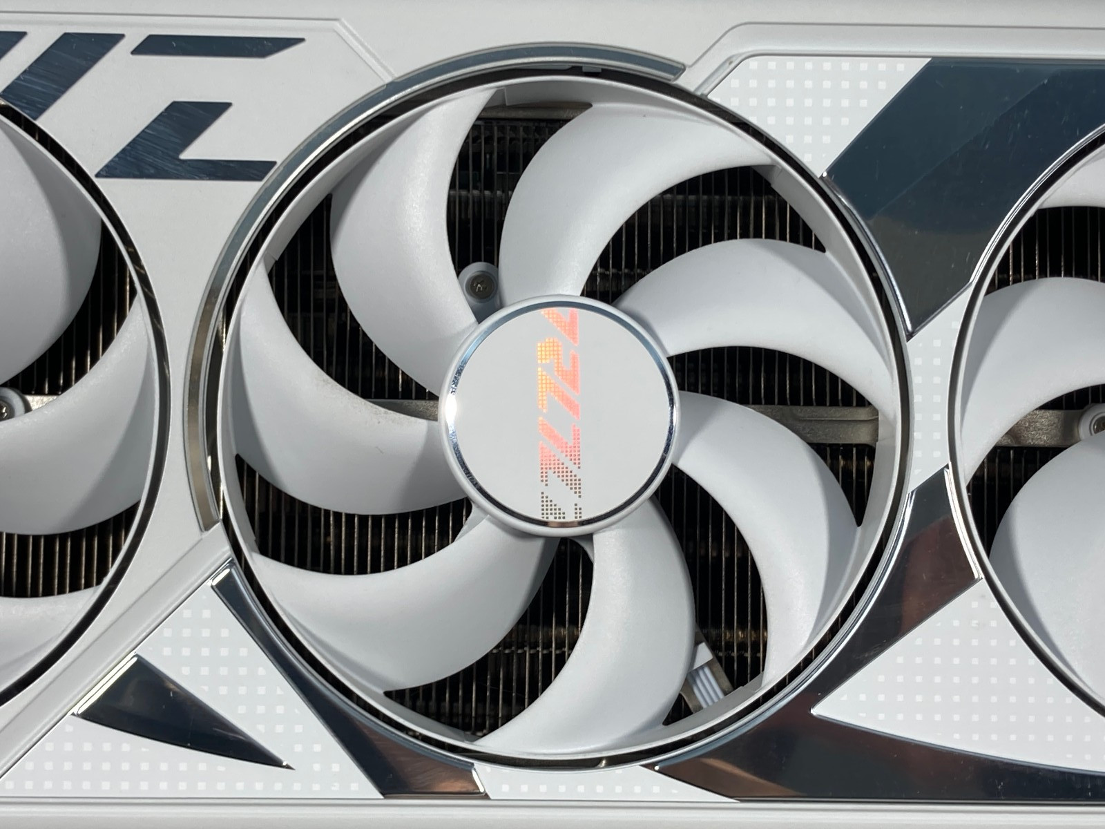 Offerta BH 2+1: Scheda Grafica - Rtx 4090 24Gb Graphics Card recensione e prezzo